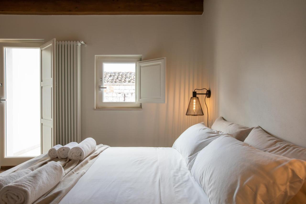 Casa Badia Bed & Breakfast 콘베르사노 외부 사진